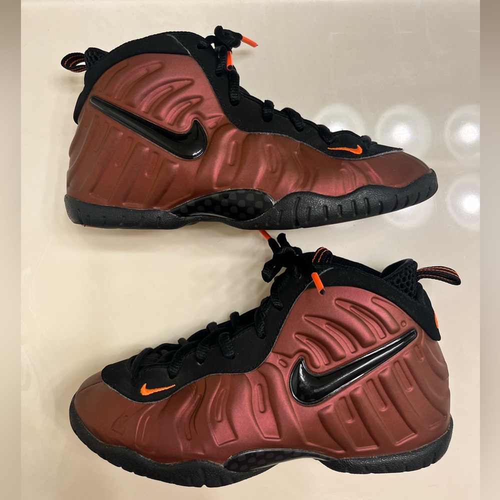 Nike Air Foamposite Pro Color Shift Crimson (PS) Kids 2Y 843755-800
